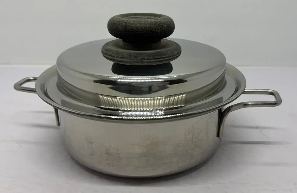 SaladMaster Versa Tec TO304-316 1 Quart Sauce Pan With Vapo Lid No Handle